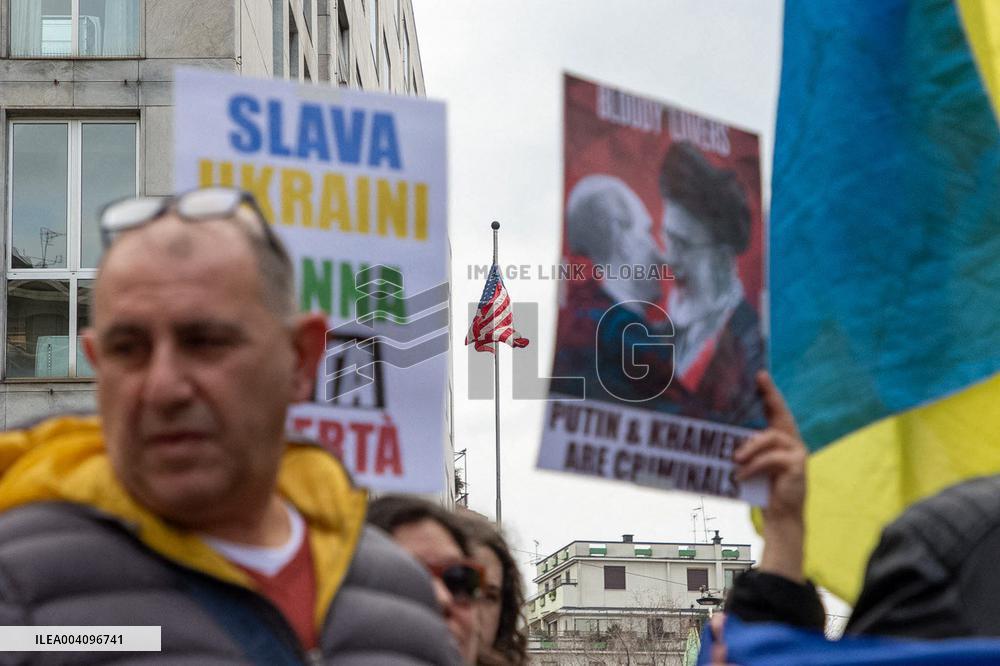 Protest outside US Consulate against Trump’s Ukraine stance - Milan