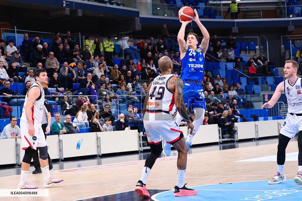 BASKET - Serie A2 - Wegreenit Urania Milano vs Tzenis Verona