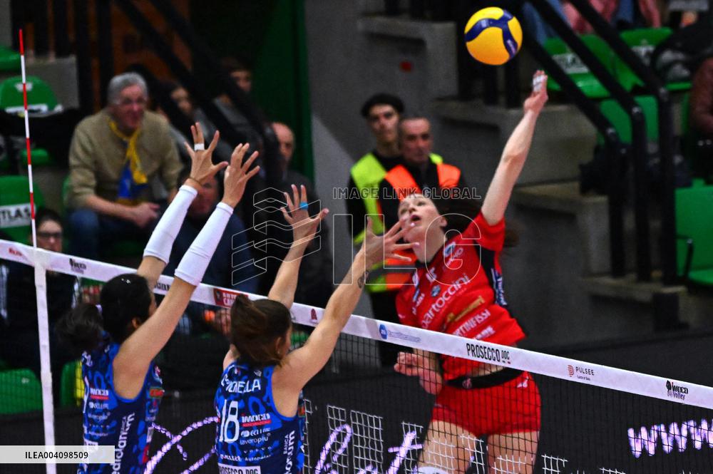 VOLLEY - Serie A1 Femminile - Prosecco Doc Imoco Conegliano vs Black Angels Perugia Volley
