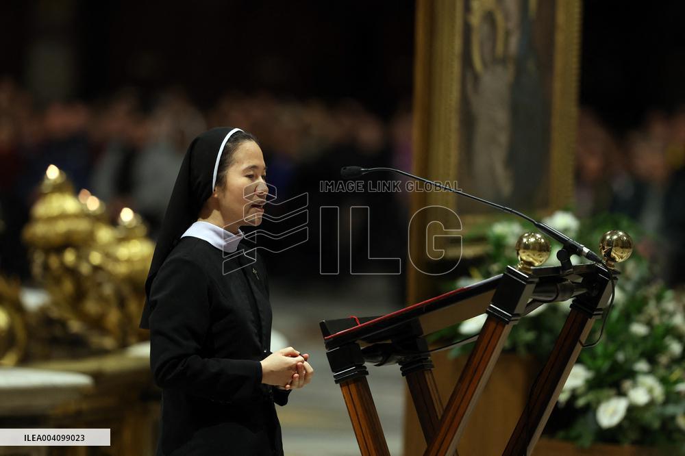 Religion: Cardinal Claudio Gugerotti leads the recitation of the Holy Rosary for Pope Francis on March 01, 2025