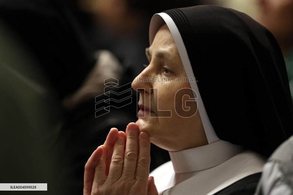 Religion: Cardinal Claudio Gugerotti leads the recitation of the Holy Rosary for Pope Francis on March 01, 2025