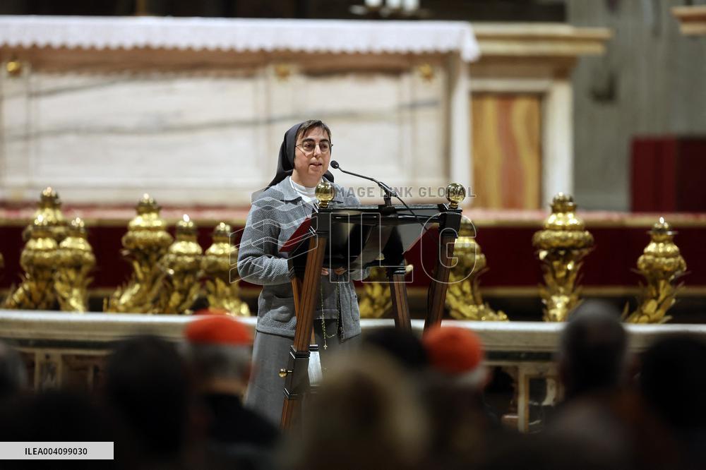 Religion: Cardinal Claudio Gugerotti leads the recitation of the Holy Rosary for Pope Francis on March 01, 2025