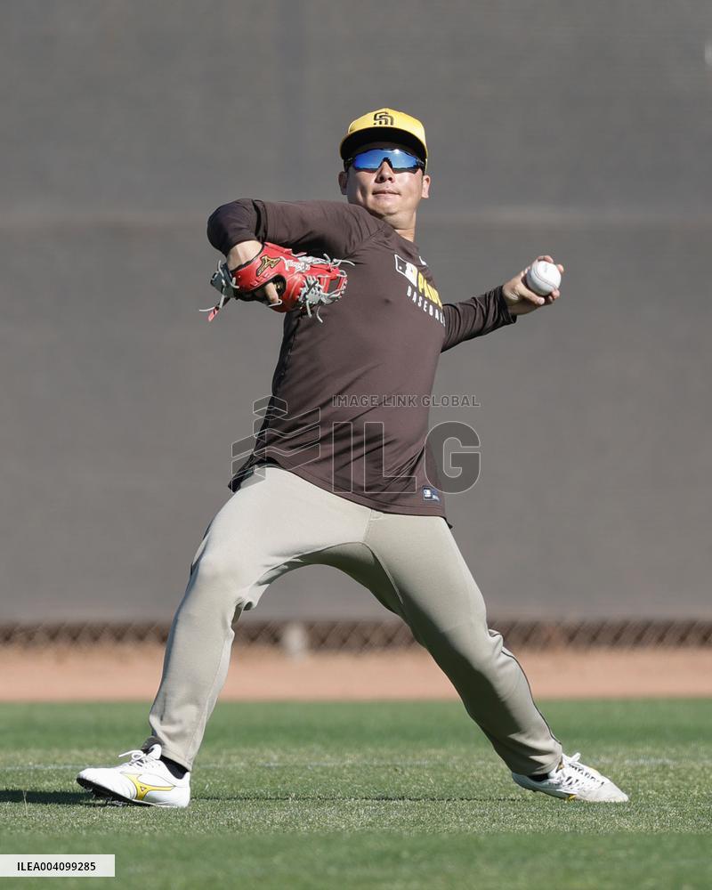 Baseball: MLB spring training