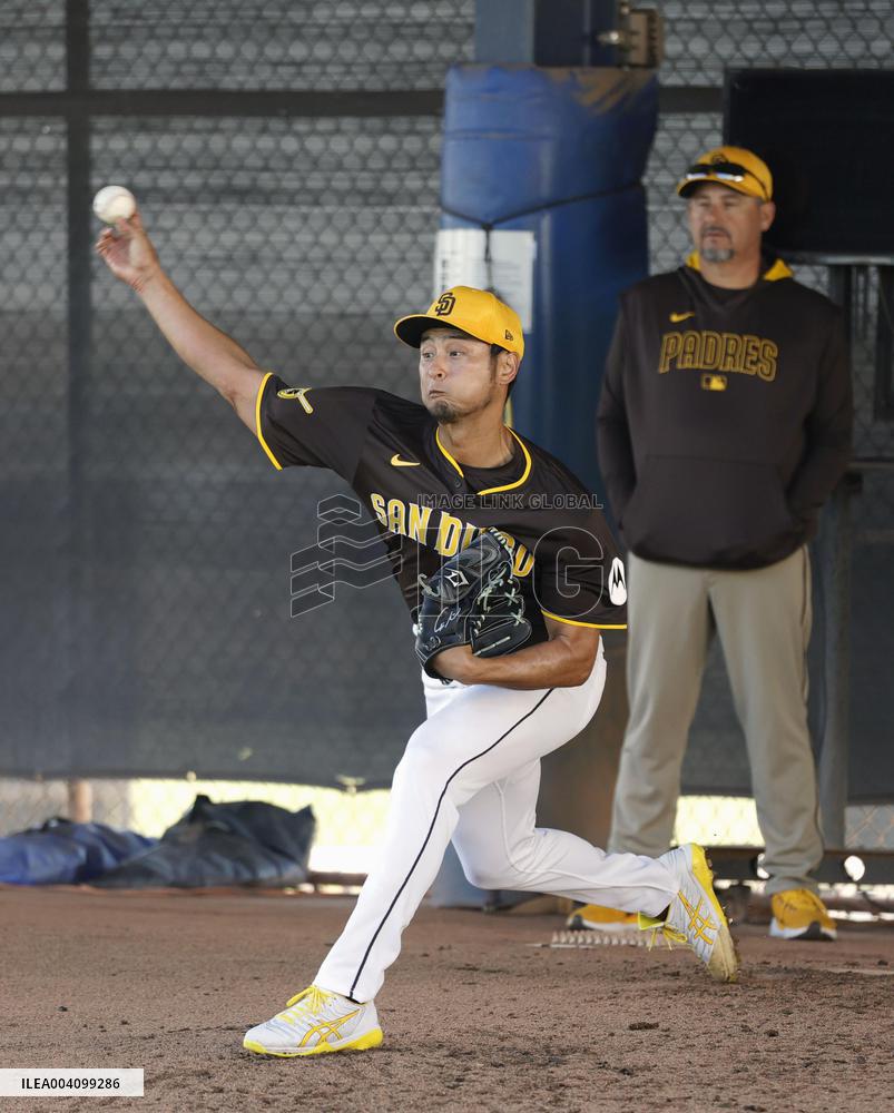 Baseball: MLB spring training