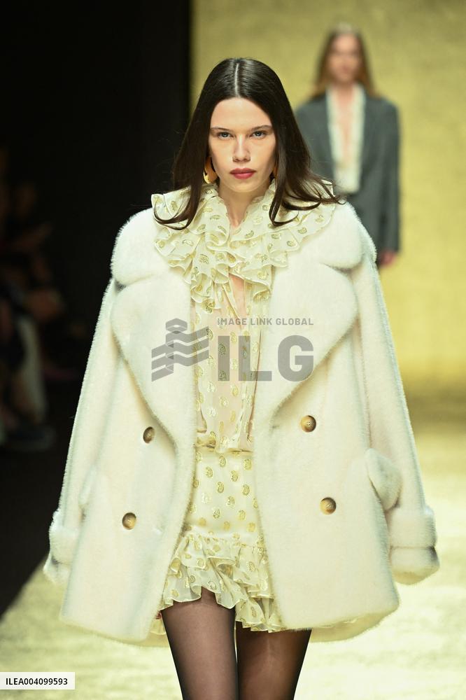 MFW - Luisa Spagnoli Runway