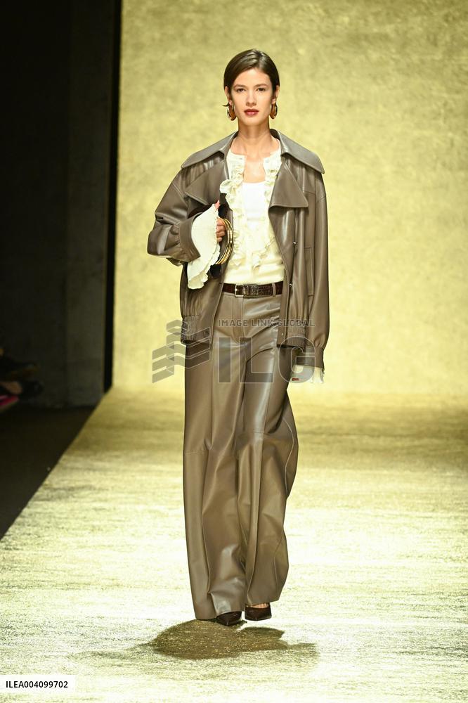 MFW - Luisa Spagnoli Runway