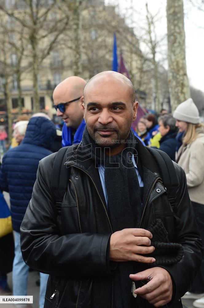 Demonstration in Support of Ukraine - Paris