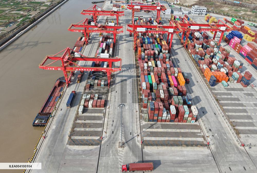 Xiasha Port Freight Yard in Hangzhou