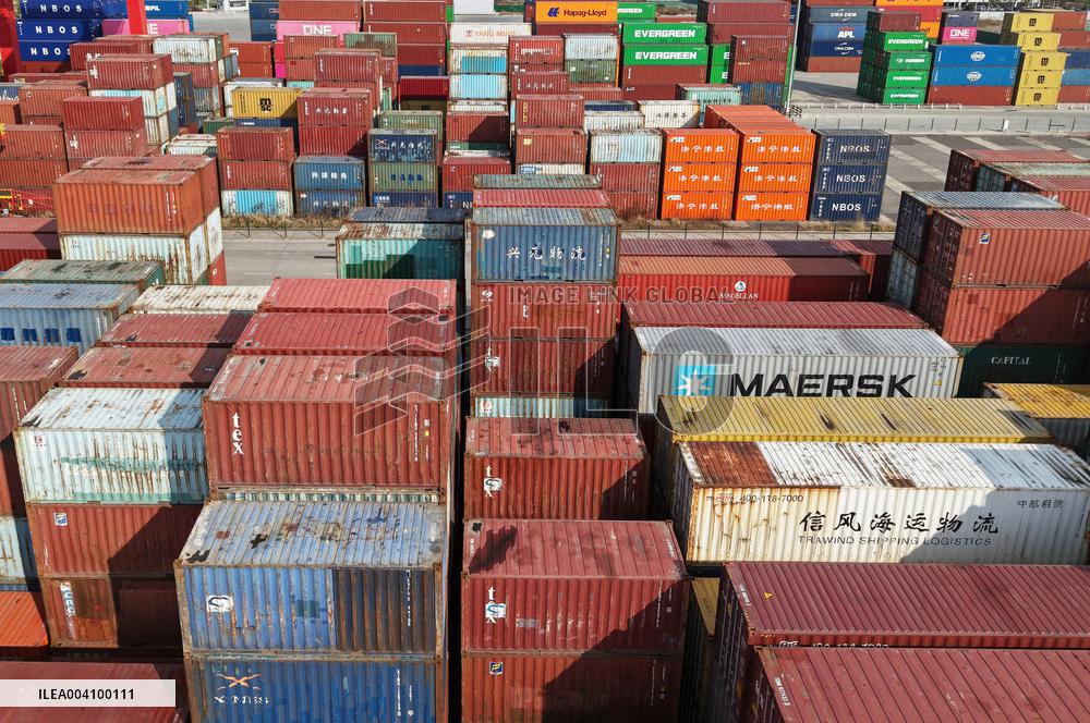 Xiasha Port Freight Yard in Hangzhou