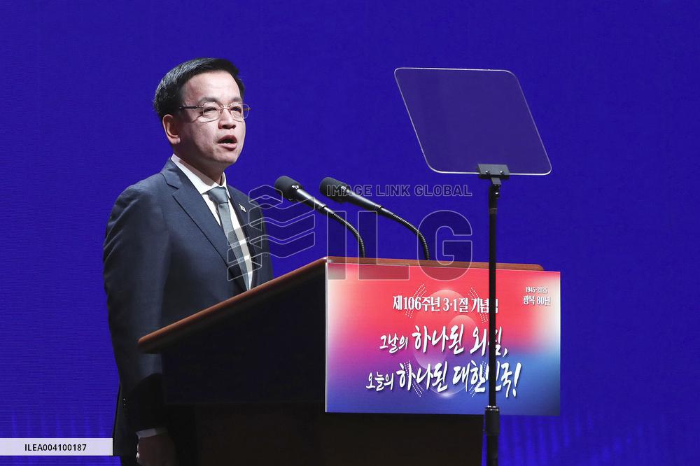 Ceremony marking independence movement against Japan's colonial rule