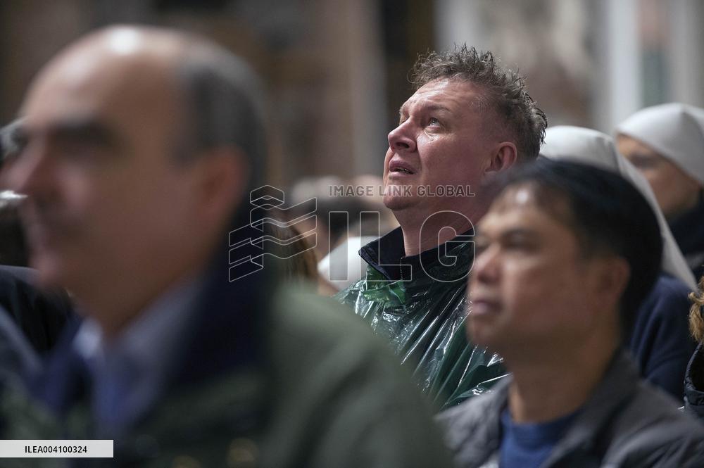 Rosary Prayer for Pope Francis' Health - Vatican