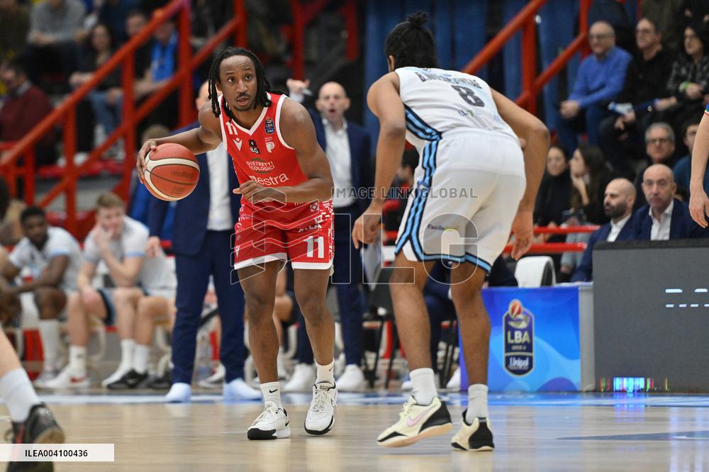 BASKET - Serie A - Napolibasket vs Estra Pistoia