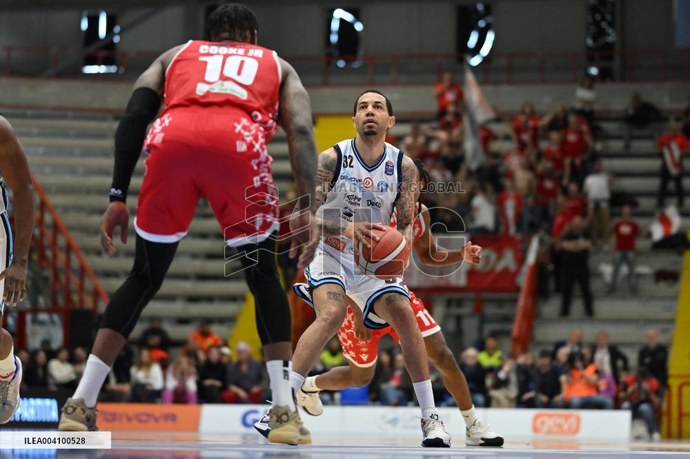 BASKET - Serie A - Napolibasket vs Estra Pistoia