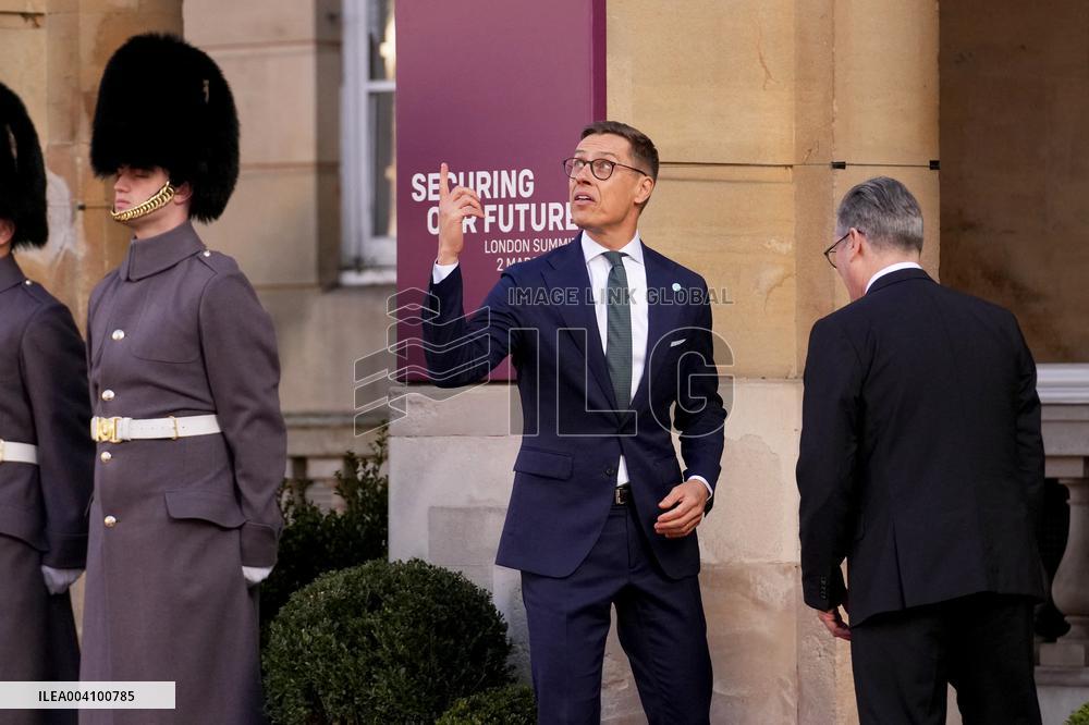 Arrivals at Summit on Ukraine - London