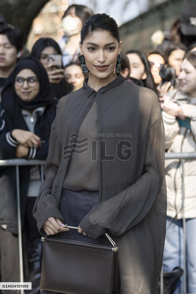 MFW - Arani’s Arrivals