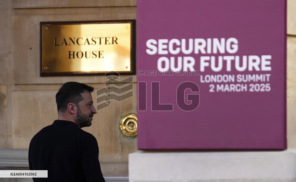 Arrivals at Summit on Ukraine - London