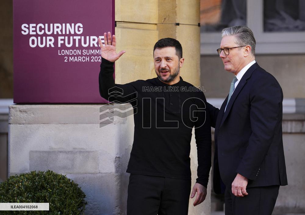 Arrivals at Summit on Ukraine - London