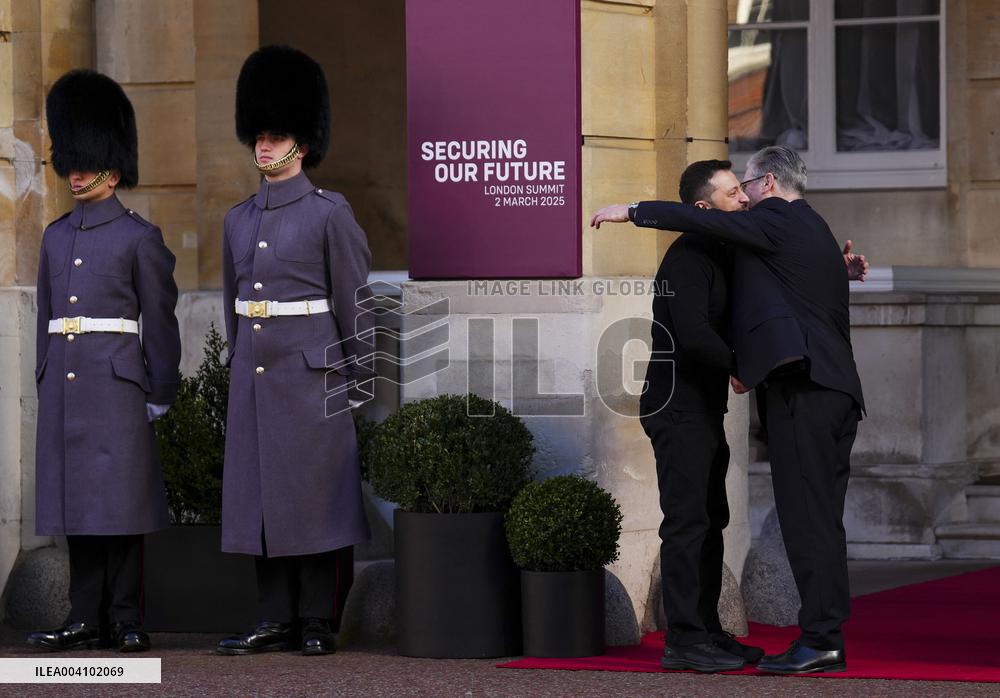 Arrivals at Summit on Ukraine - London