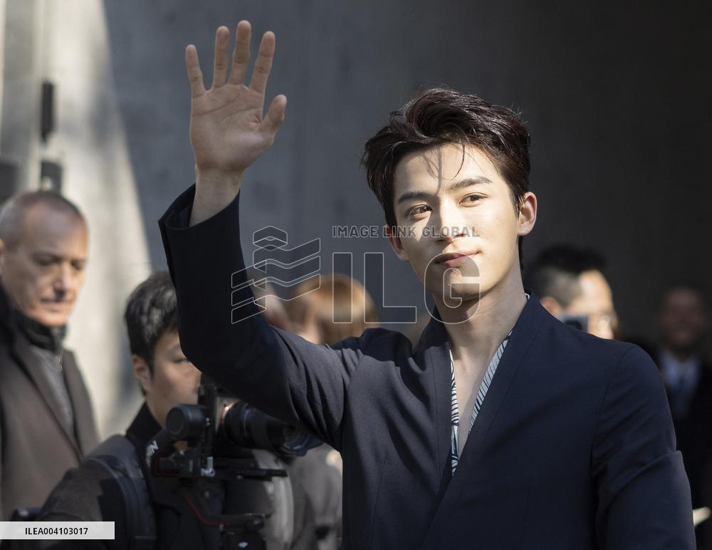 MFW - Giorgio Armani Arrivals