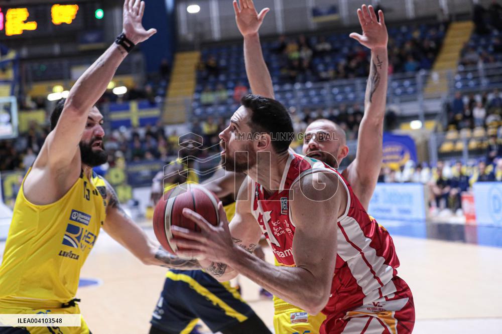 BASKET - Serie A2 - Reale Mutua Torino vs Carpegna Prosciutto Basket Pesaro