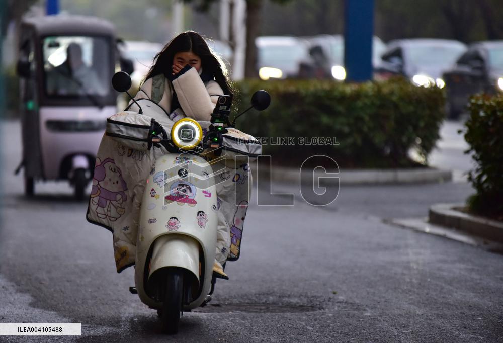 Cold Wave Blue Alert in Fuyang
