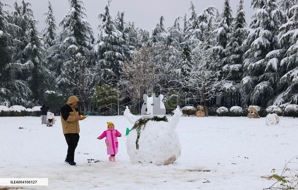 Heavy Snow Hit Sanmenxia