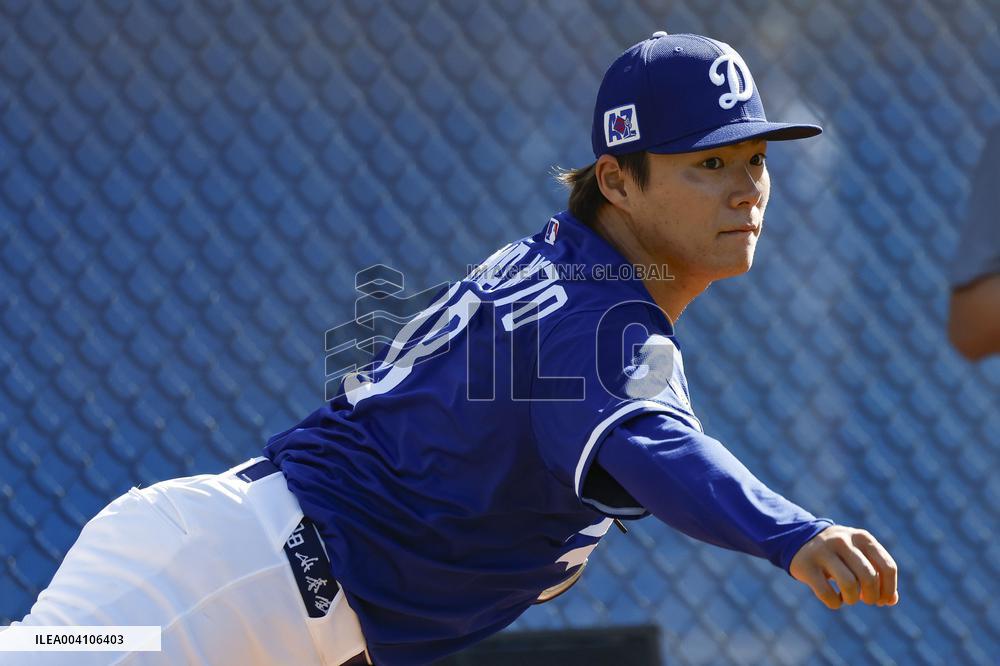 Baseball: MLB spring training