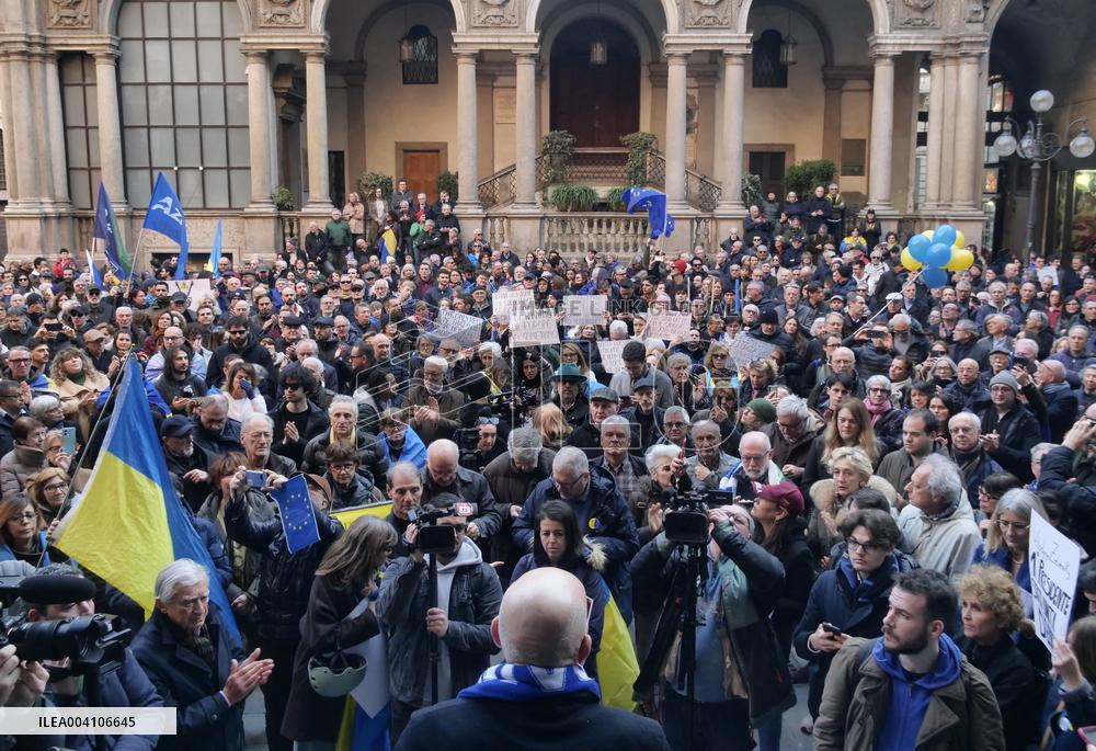 Demonstration for Ukraine in Piazza Mercanti in Milan