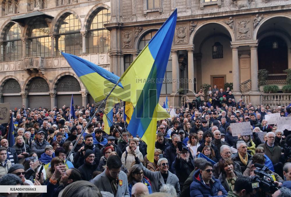 Demonstration for Ukraine in Piazza Mercanti in Milan