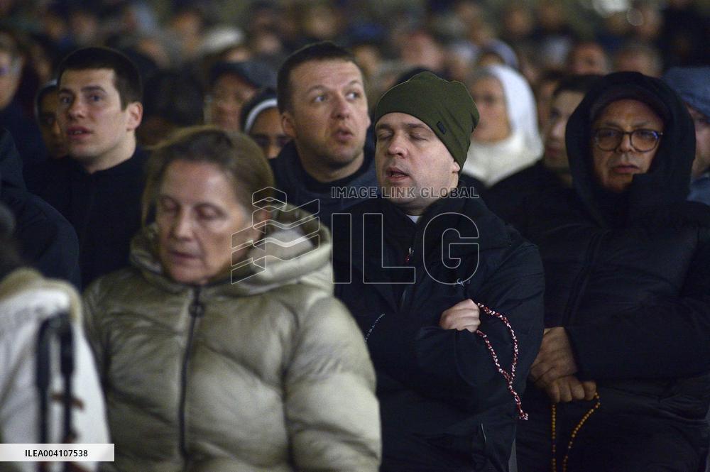 Rosary Prayer for Pope Francis' Health - Vatican