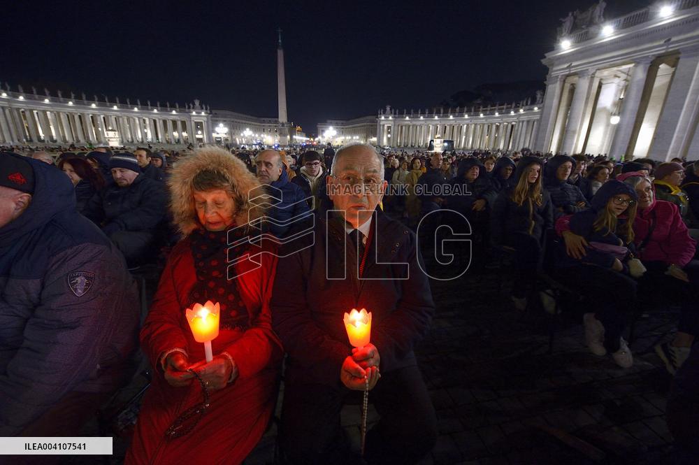 Rosary Prayer for Pope Francis' Health - Vatican