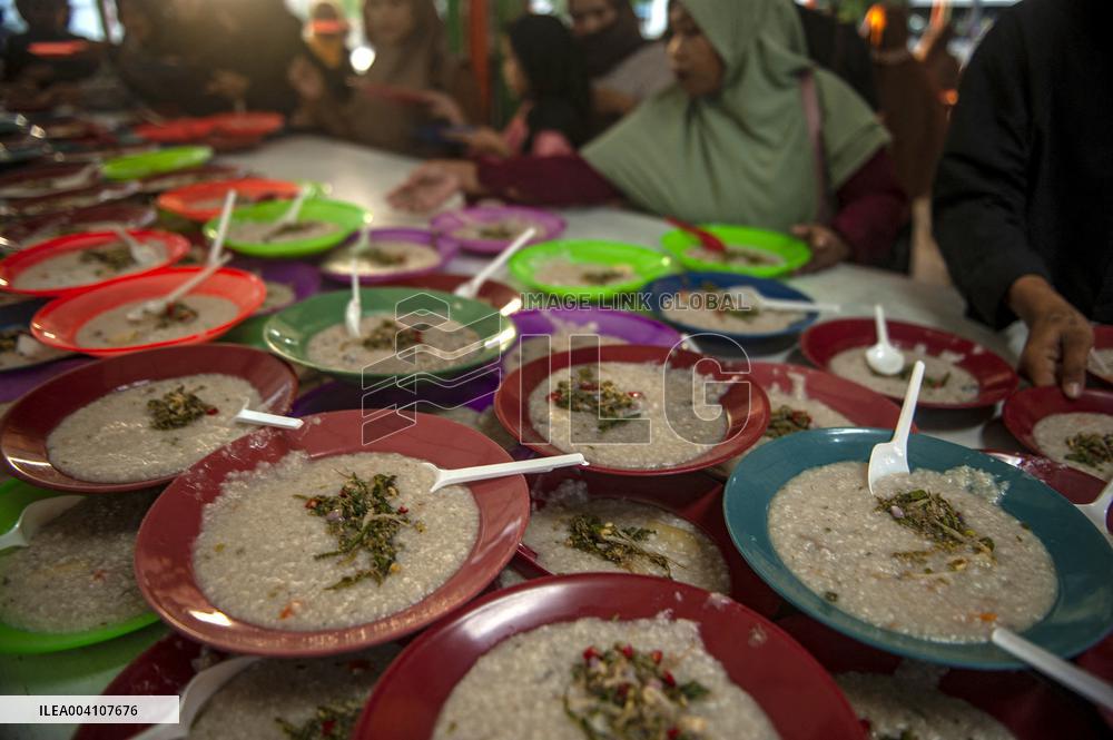 Ramadan's Togetherness And Solidarity - Indonesia