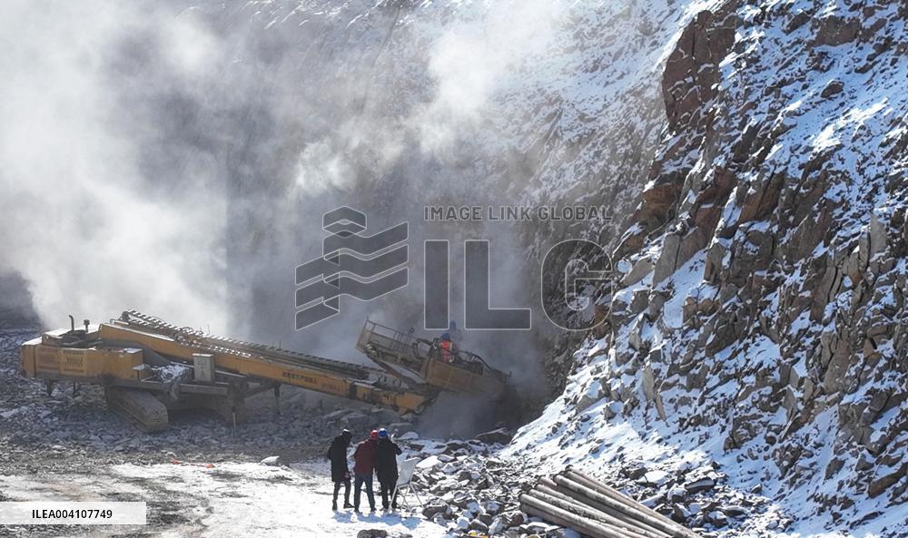 Wubian Xiangshang Reservoir Construction in Zhangye