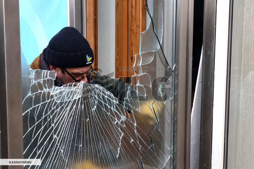 Response effort to Russian drone strike in Kharkiv