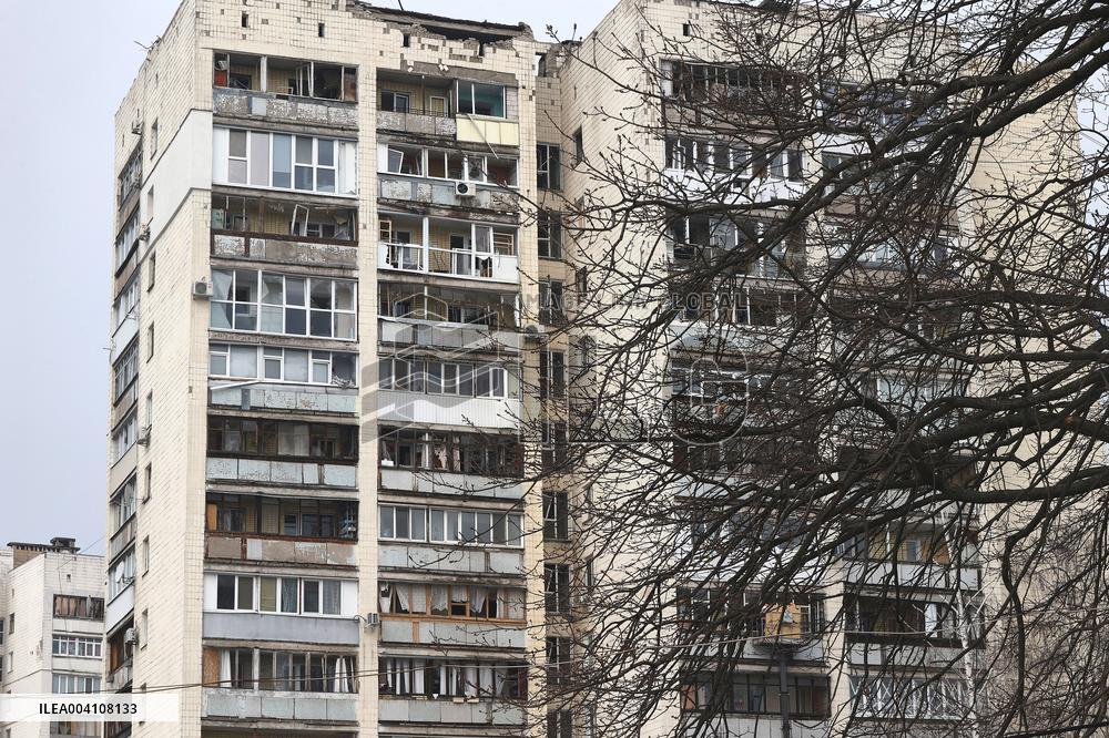 Response effort to Russian drone strike in Kharkiv