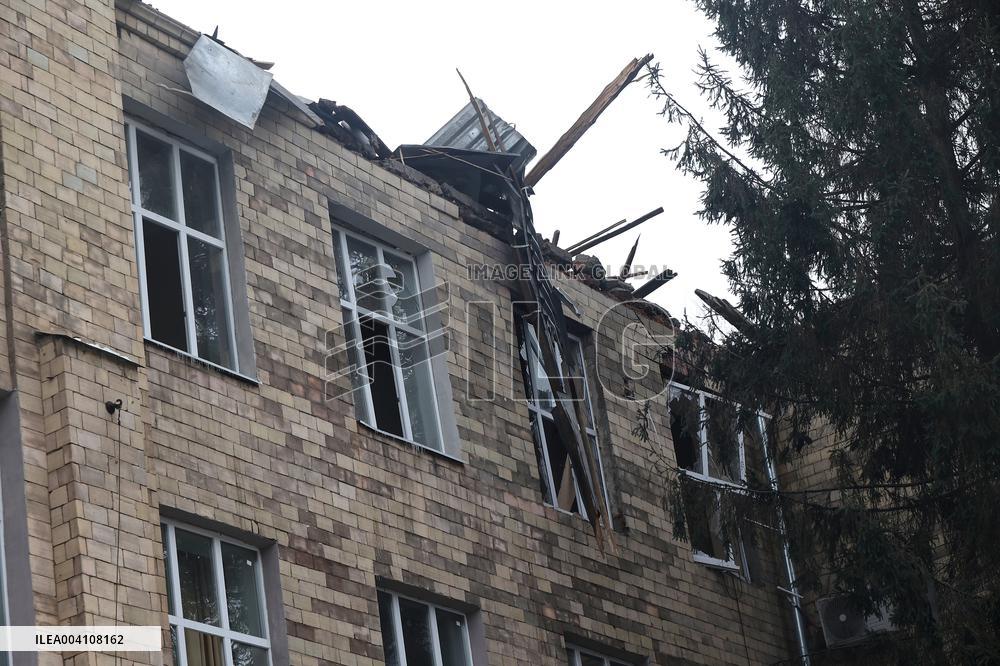 Response effort to Russian drone strike in Kharkiv