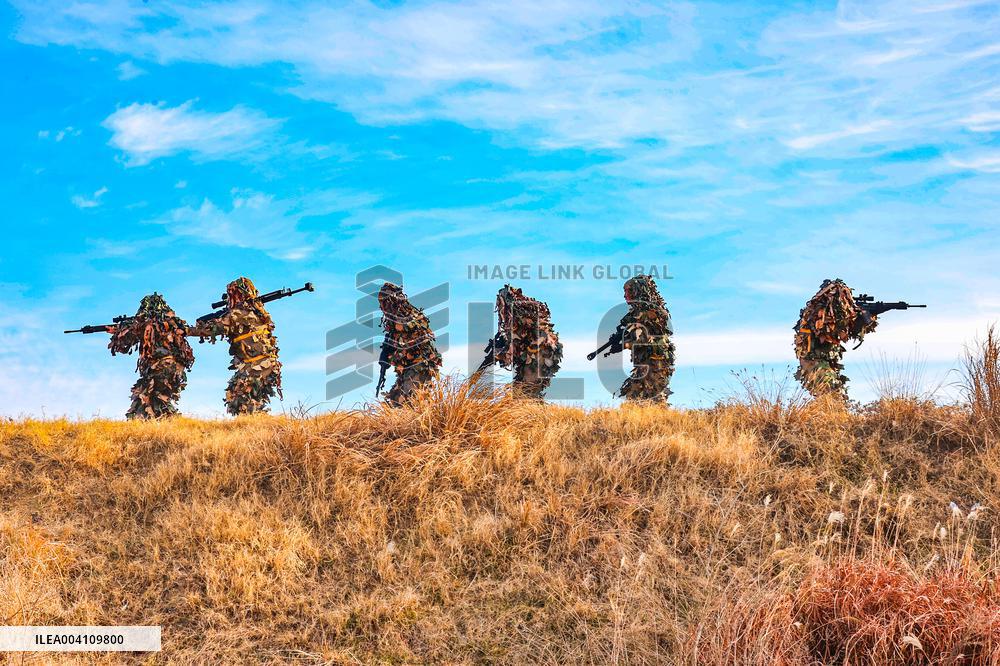 A Reconnaissance Team Exercises at A Field Comprehensive Training Base