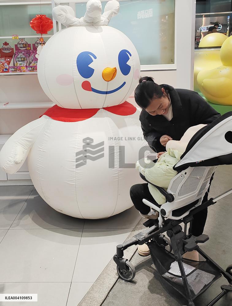 A  MIXUE Ice Cream & Tea Store in Shanghai