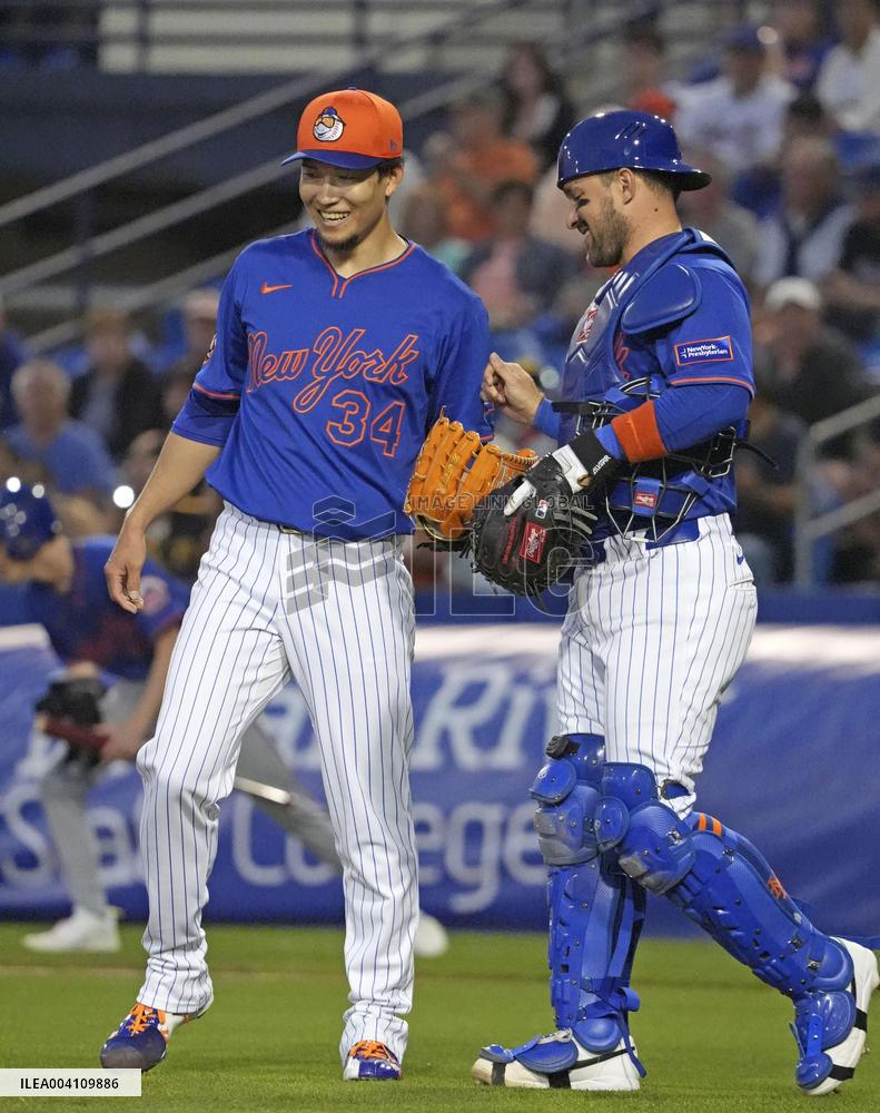 Baseball: MLB spring training