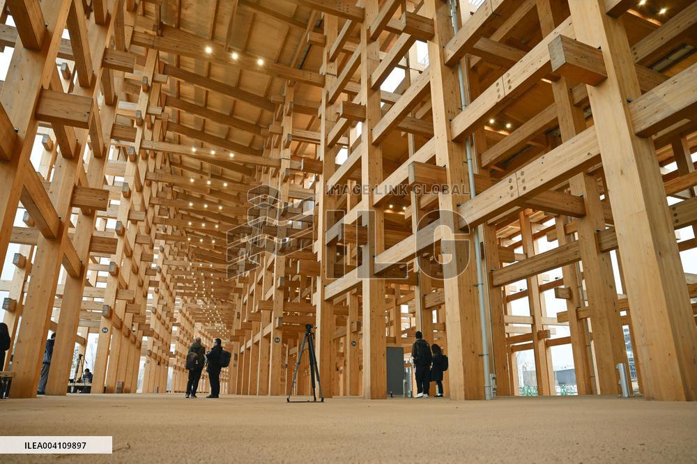 Gigantic ring of 2025 World Expo