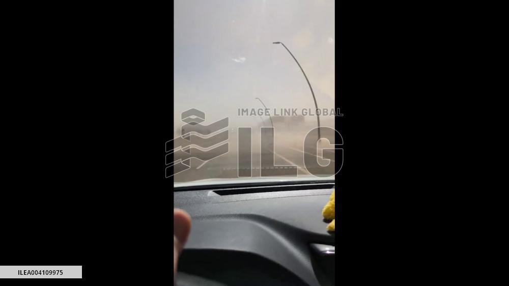 US: Blowing Dust Triggers Highway Closures, Health Alert In New Mexico