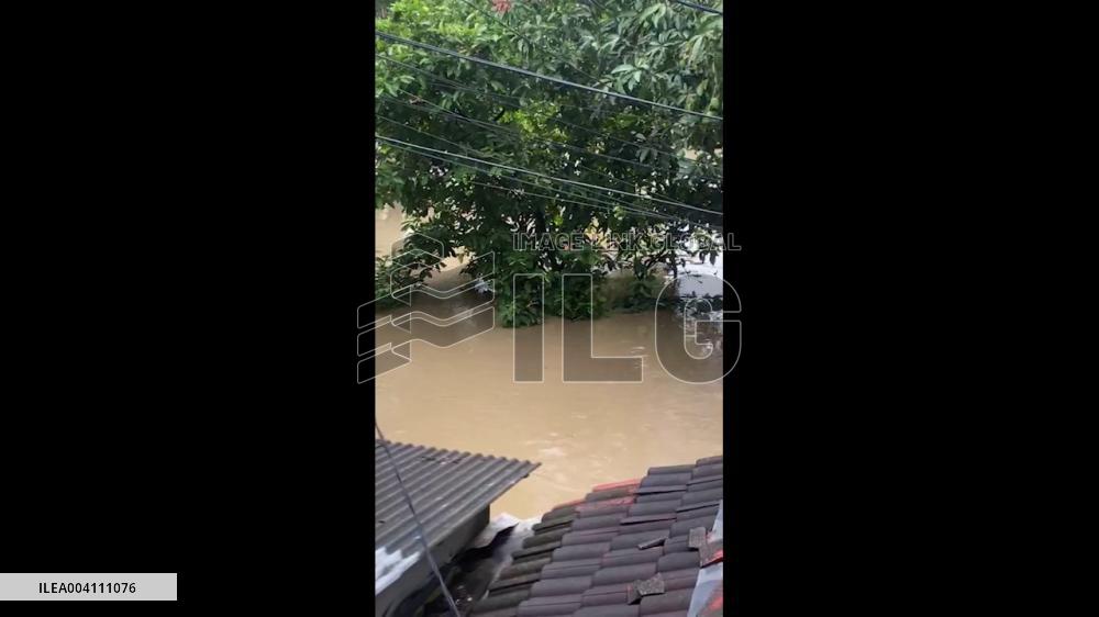 Indonesia: Heavy Rain Causes Major Flooding in Bekasi 4