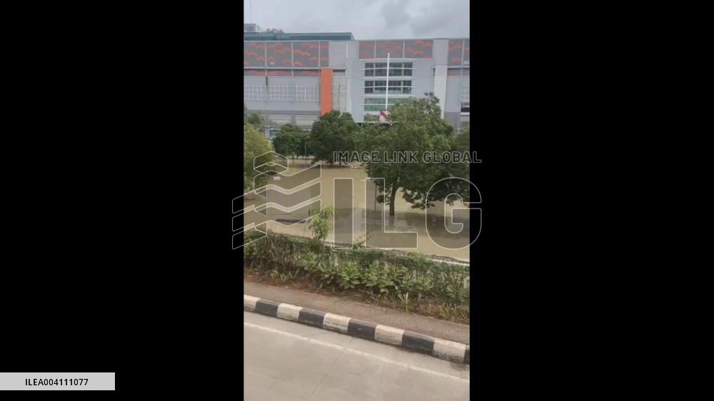 Indonesia: Heavy Rain Causes Major Flooding in Bekasi 5