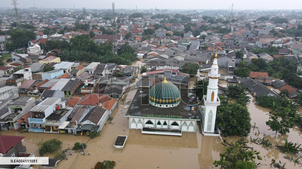 Hundreds Evacuated As Torrential Rains Flood Indonesia