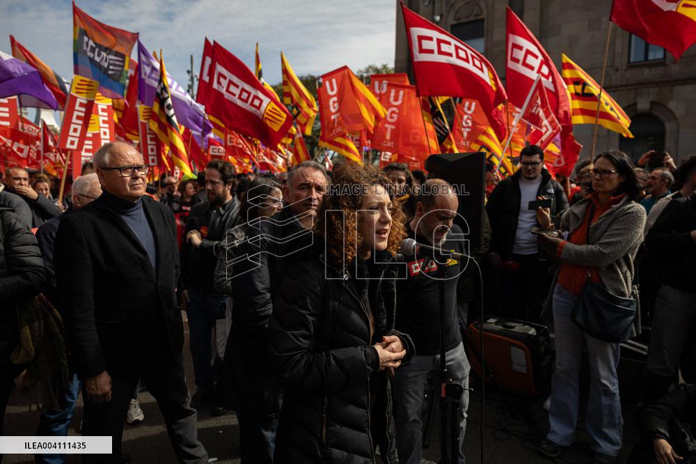 Demonstration For The Reduction Of Working Hours - Barcelona