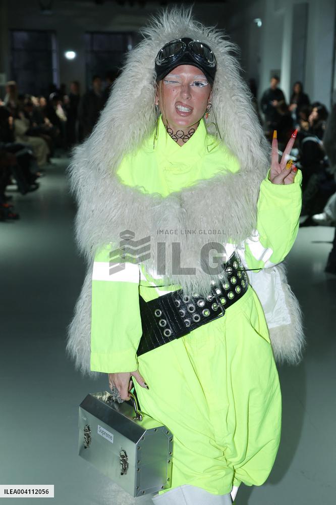 PFW - Maitrepierre Front Row