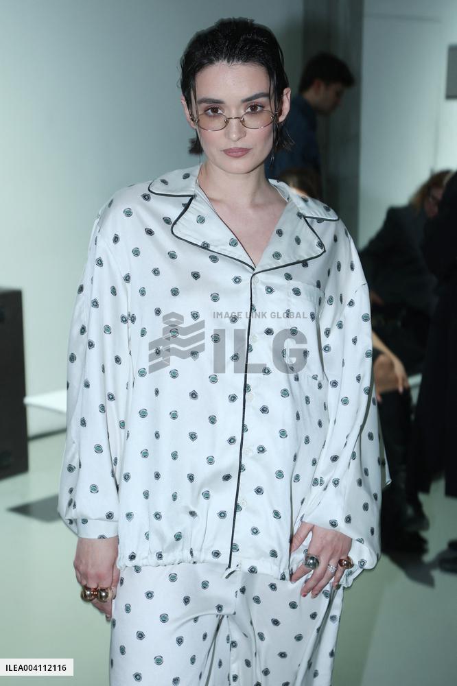 PFW - Maitrepierre Front Row