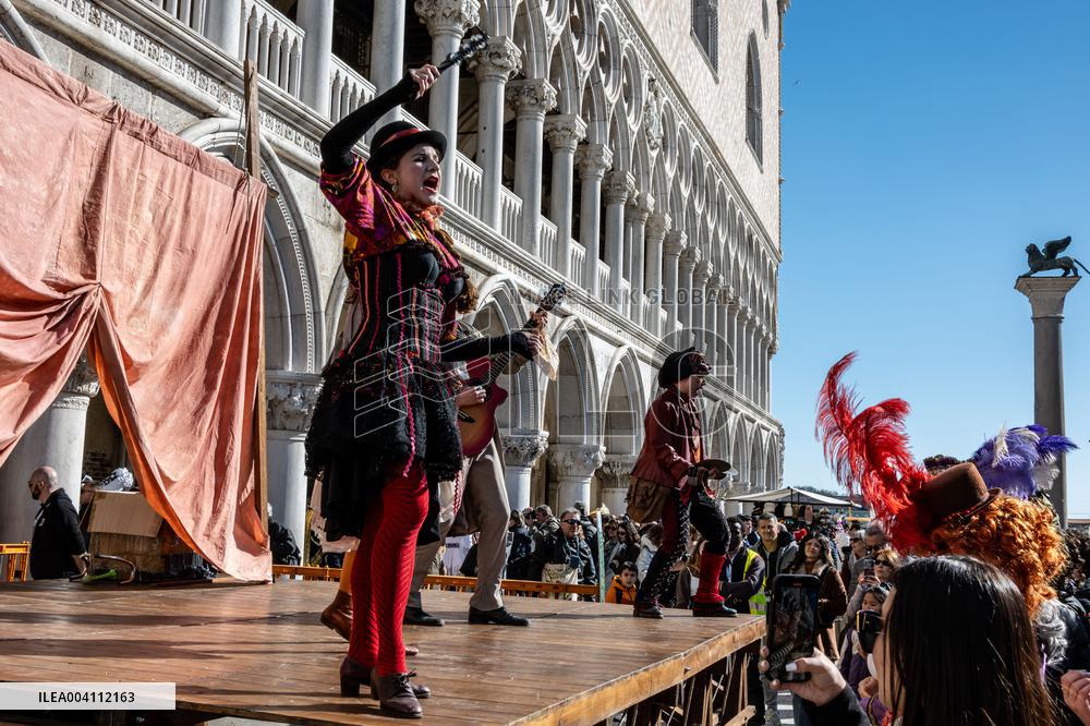 Venice Carnival 2025