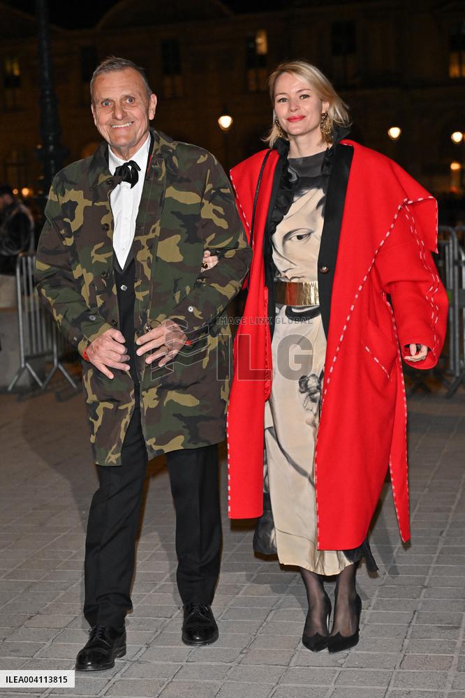 PFW Le Grand Diner De Louvre Outside Arrivals