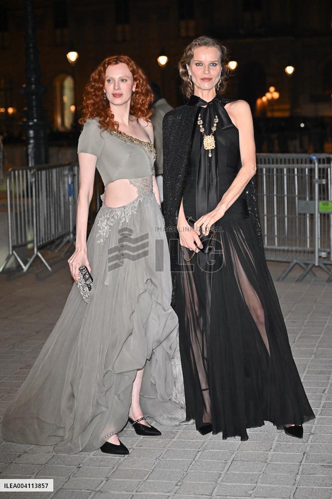 PFW Le Grand Diner De Louvre Outside Arrivals